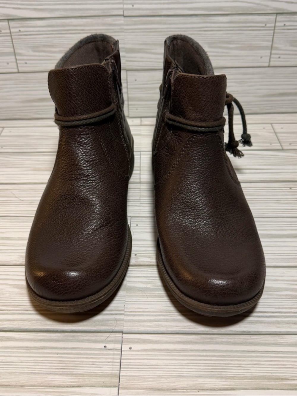 Earth Origins Priya Ankle Boots Womens 9M Brown Leather Comfort Side Zip - Picture 2 of 11